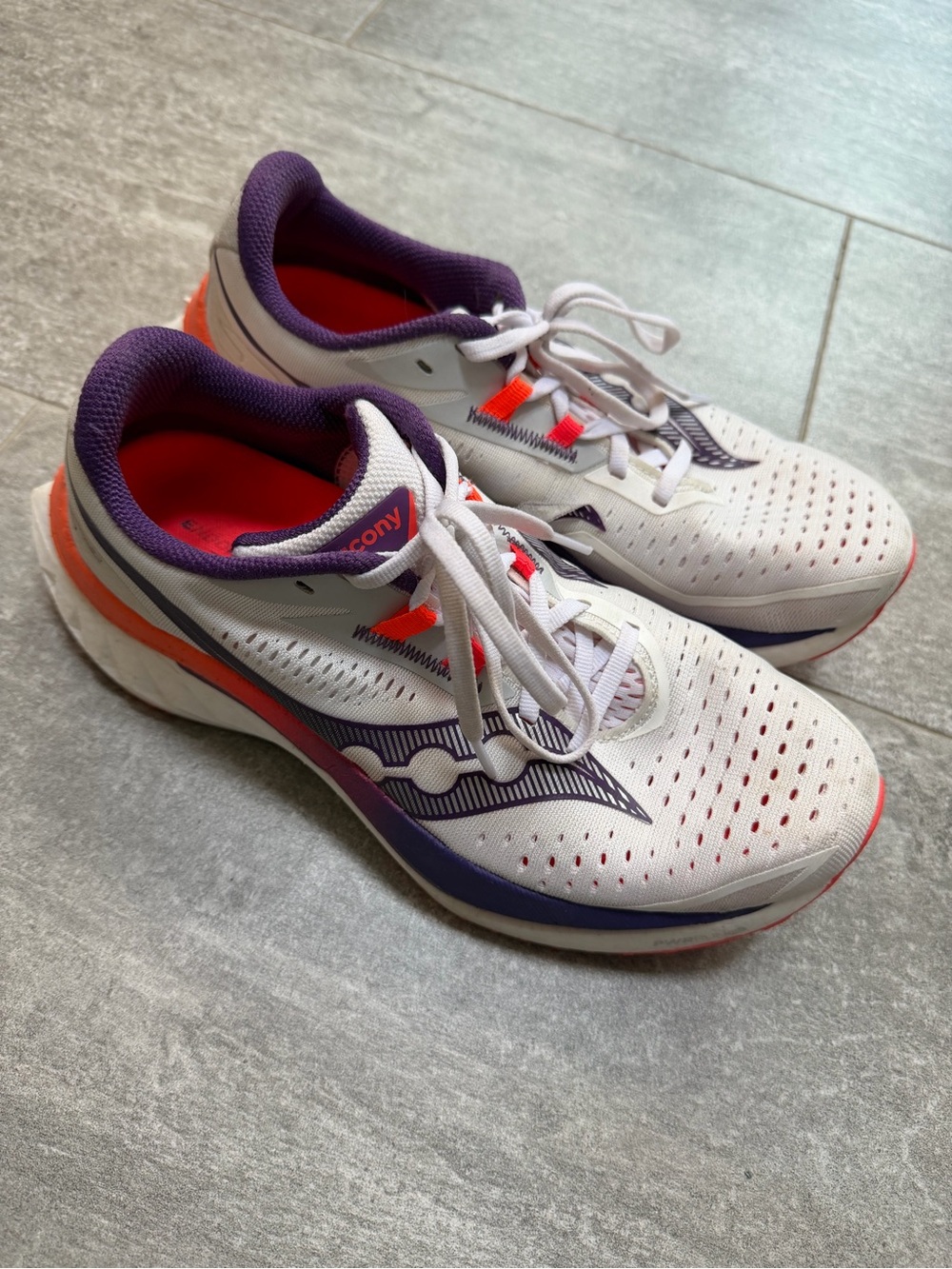 Saucony White Purple & Orange Women's Running Shoes - endorphin speed 4